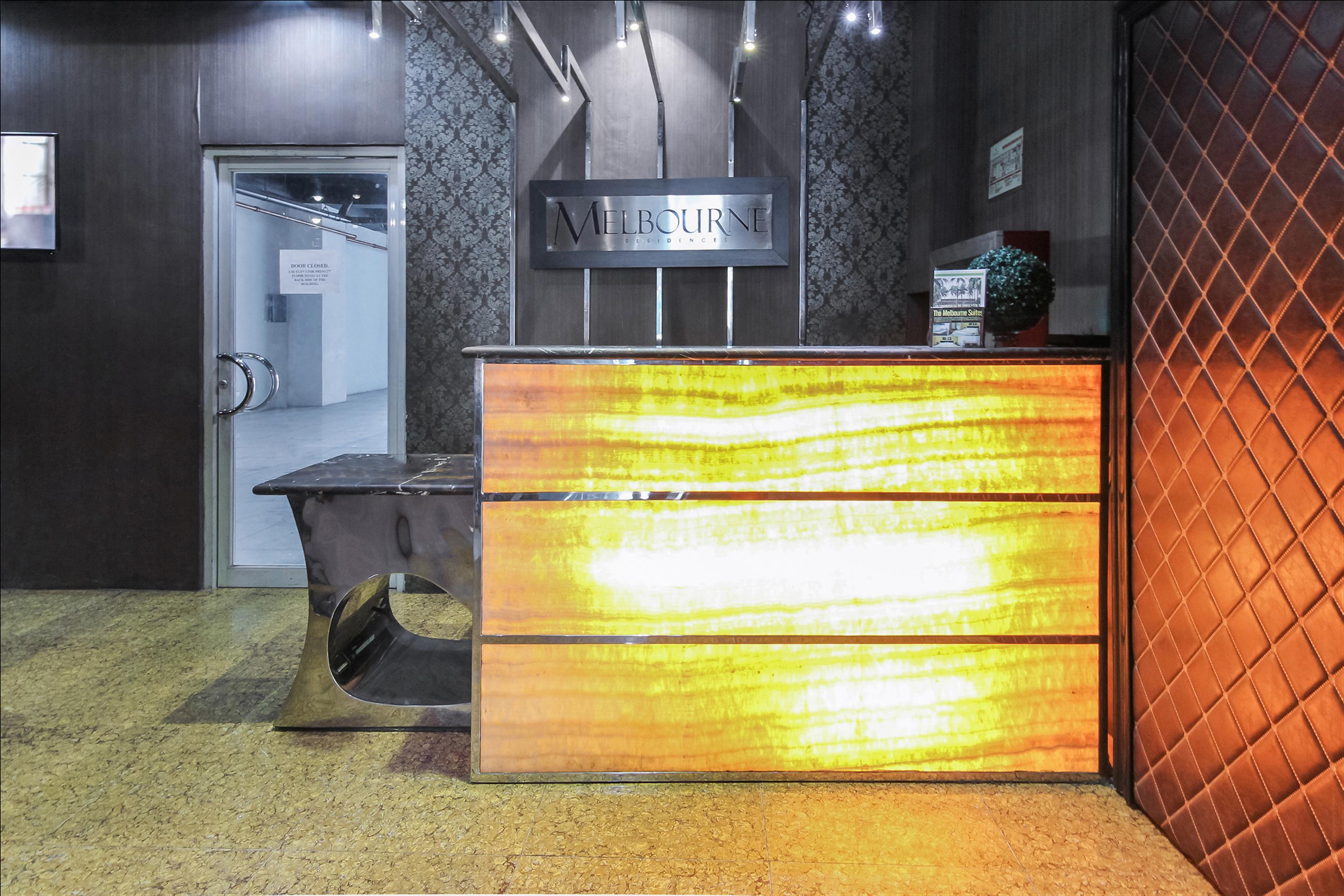 Melbourne Suites Makati City Exteriér fotografie