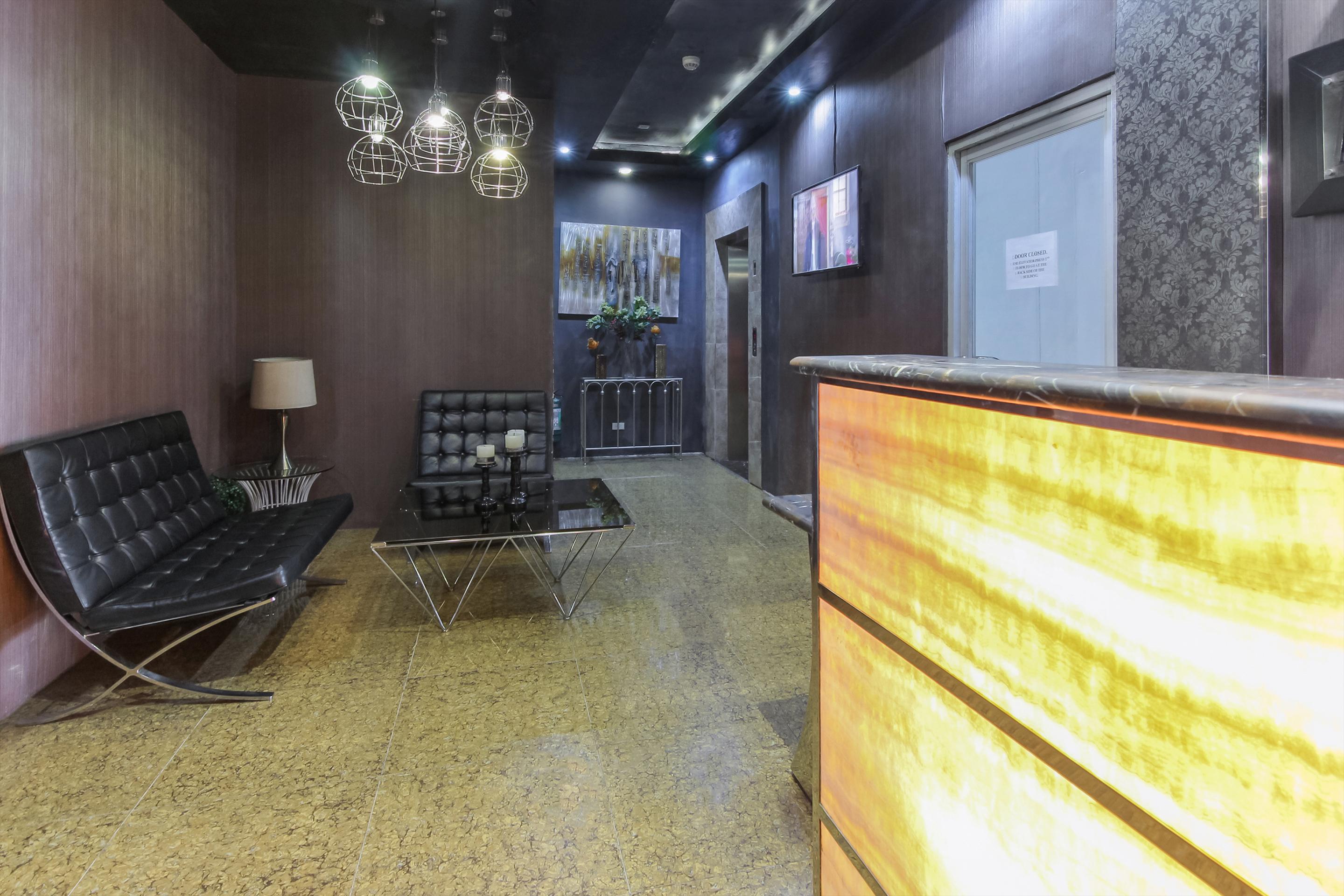 Melbourne Suites Makati City Exteriér fotografie